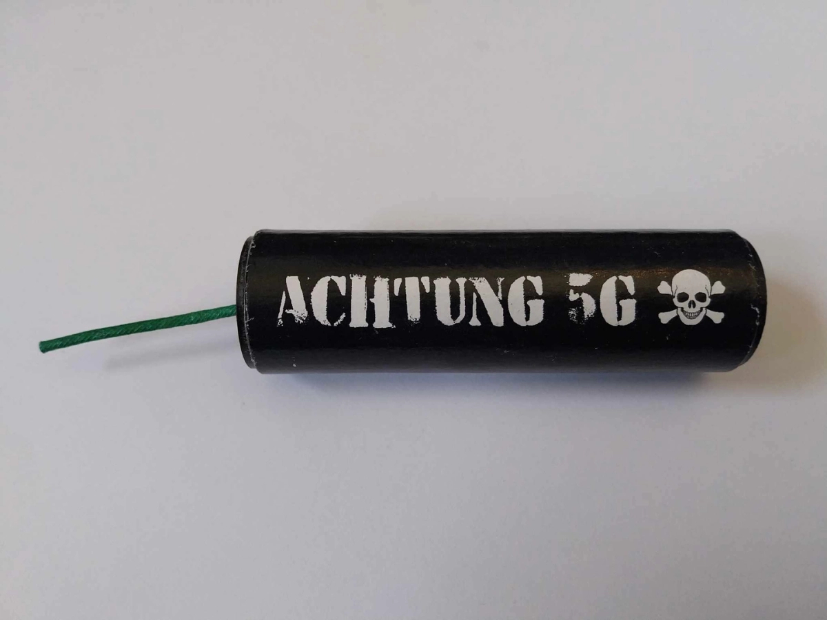 Mocna petarda Achtung 5G - dystrybucja fajerwerkigorzów - 5g NEC/szt - 1 sztuka